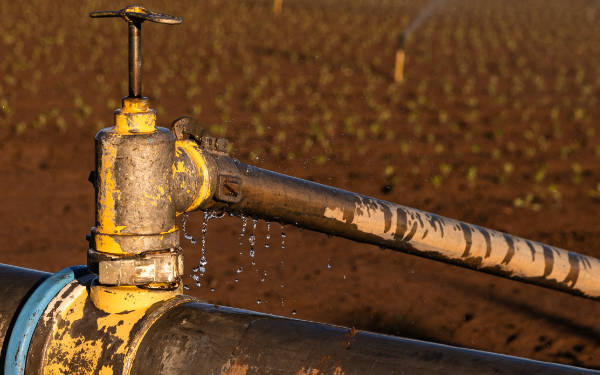 水位记录监测温泉水位数据与流量