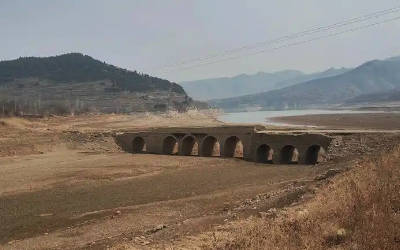 大坝多深度温度管式传感器监测应用